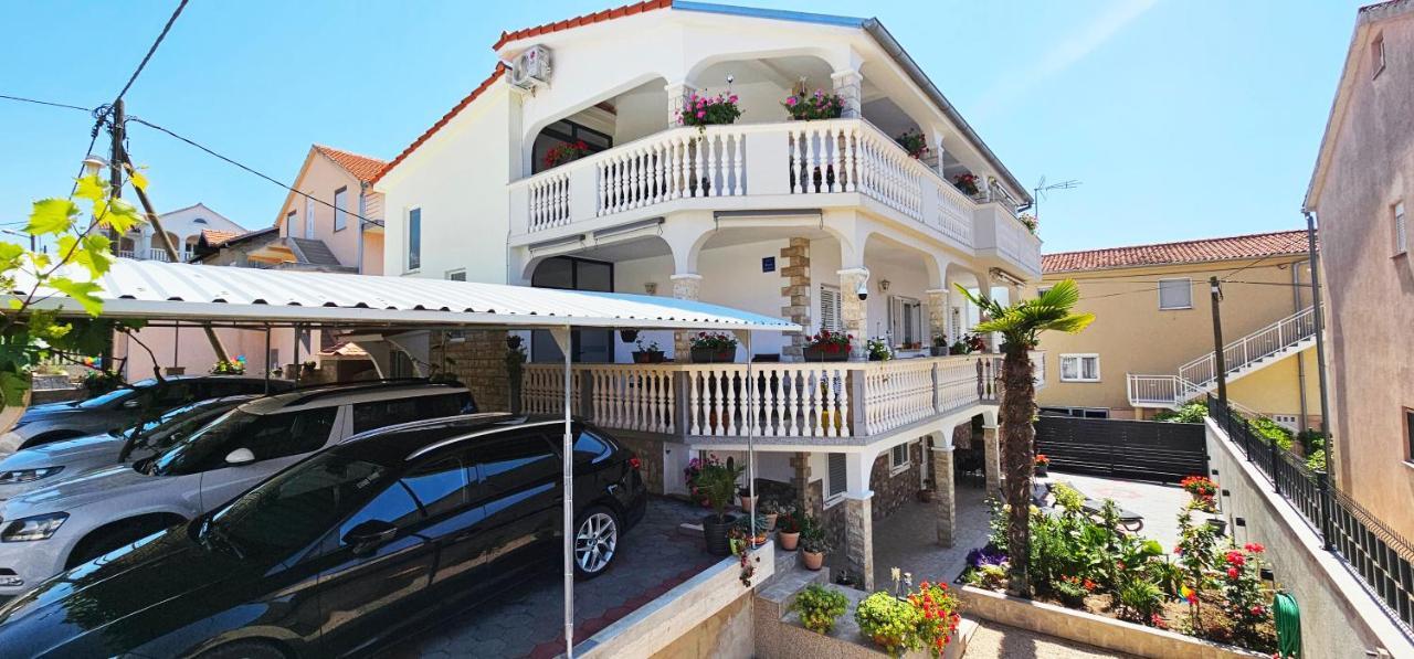Modern 3Br Apartments In Zadar With Balcony Or Terrace, Free Parking & Ac Exterior photo