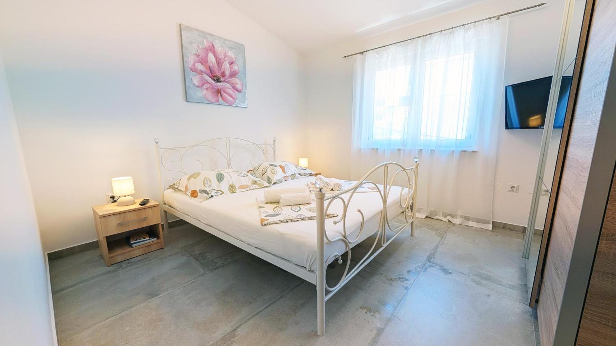 Modern 3Br Apartments In Zadar With Balcony Or Terrace, Free Parking & Ac Exterior photo