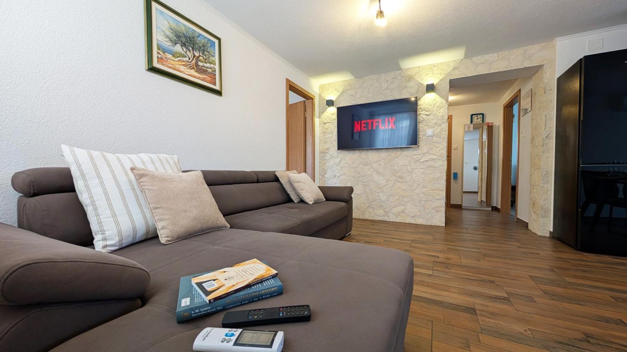 Modern 3Br Apartments In Zadar With Balcony Or Terrace, Free Parking & Ac Exterior photo