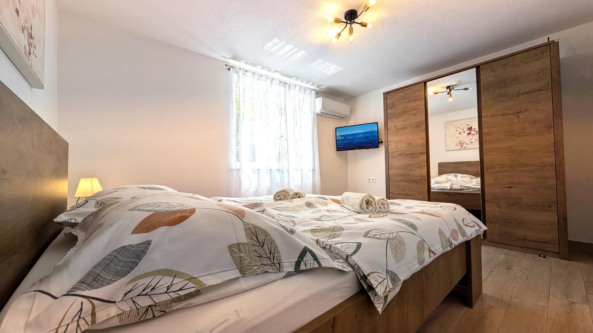 Modern 3Br Apartments In Zadar With Balcony Or Terrace, Free Parking & Ac Room photo